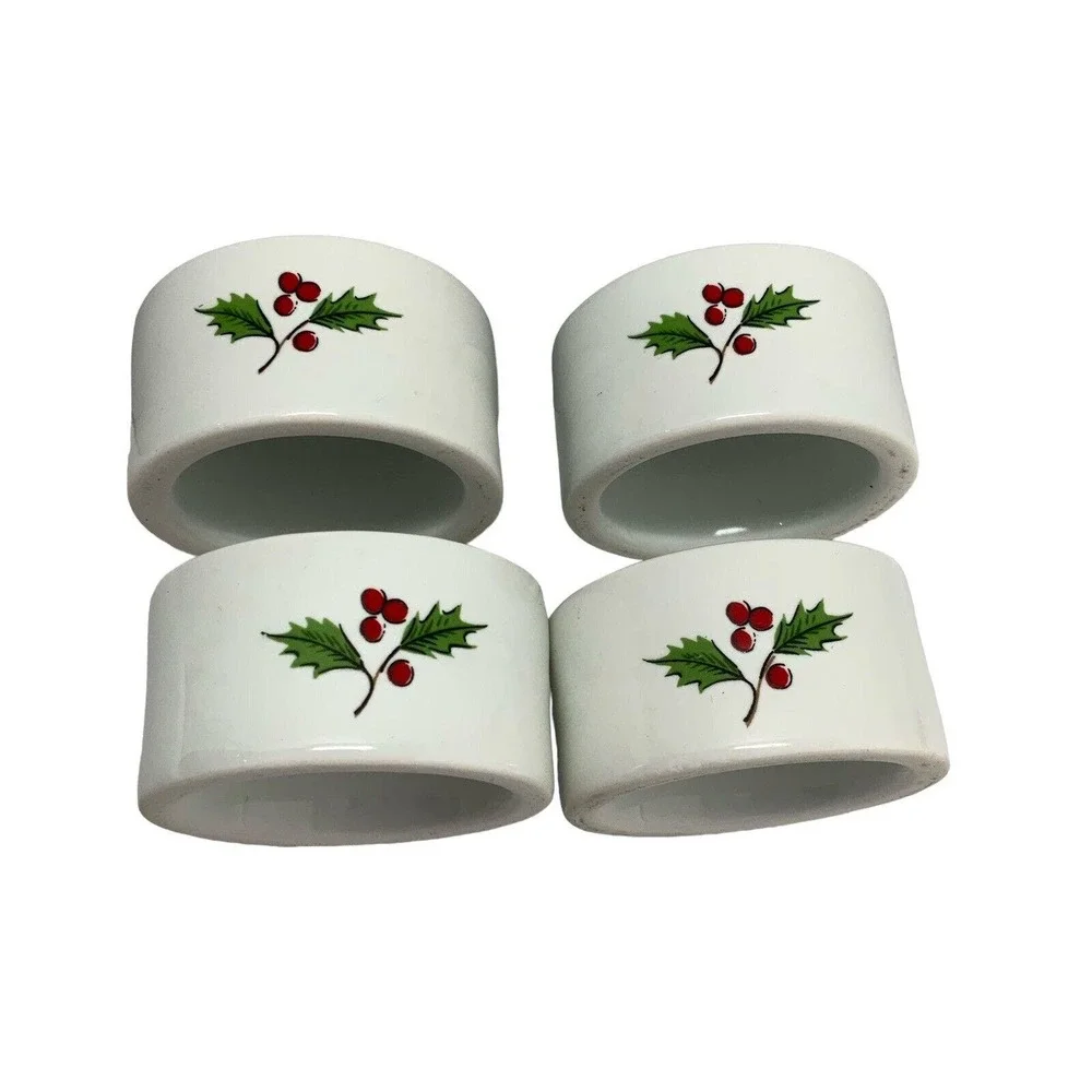 Vintage Christmas Napkin Ring Set (4) Holly Red Berry Porcelain Japan W/Box